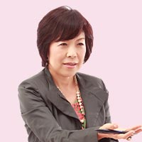 貴月紅妃