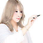 サトリーヌ・FUJIWARA