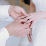 結婚占い｜あなたは誰と結婚する？性格・職業…結婚相手の全特徴